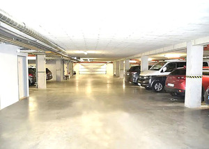 Prodám kryté garáž. stání,  Slavkov u Brna